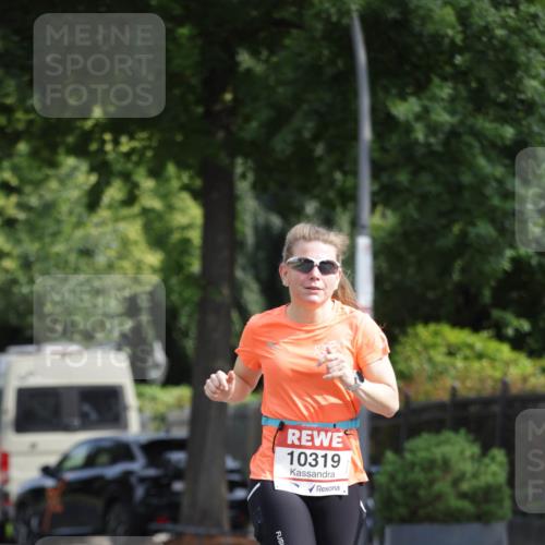 15.06.2025 - REWE Women's Run Jannik Wohlers http://msf.ph/oto/7955631 15.06.2025 08:51:15 Laufen 10319 meine-sportfotos.de