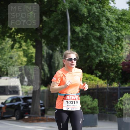 15.06.2025 - REWE Women's Run Jannik Wohlers http://msf.ph/oto/7955645 15.06.2025 08:51:15 Laufen 10319 meine-sportfotos.de