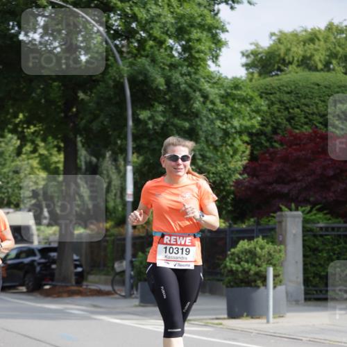 15.06.2025 - REWE Women's Run Jannik Wohlers http://msf.ph/oto/7955679 15.06.2025 08:51:15 Laufen 10319 meine-sportfotos.de