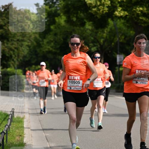 15.06.2025 - REWE Women's Run Dr. Thomas Lammeyer http://msf.ph/oto/7955681 15.06.2025 09:45:51 Laufen 10505, 10059 meine-sportfotos.de
