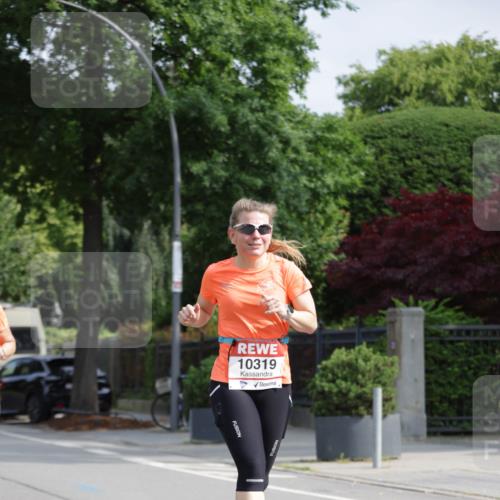 15.06.2025 - REWE Women's Run Jannik Wohlers http://msf.ph/oto/7955683 15.06.2025 08:51:15 Laufen 10319 meine-sportfotos.de