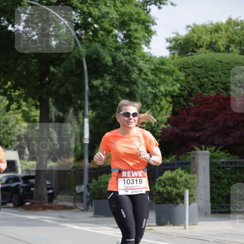 15.06.2025 - REWE Women's Run Jannik Wohlers http://msf.ph/oto/7955686 15.06.2025 08:51:15 Laufen 10319 meine-sportfotos.de
