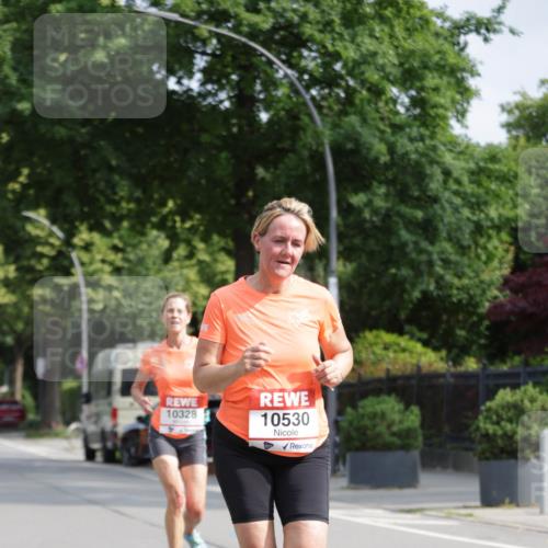 15.06.2025 - REWE Women's Run Jannik Wohlers http://msf.ph/oto/7955694 15.06.2025 08:51:17 Laufen 10328, 10530 meine-sportfotos.de