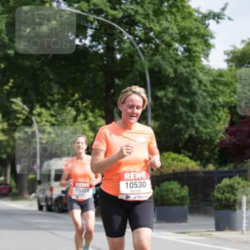15.06.2025 - REWE Women's Run Jannik Wohlers http://msf.ph/oto/7955697 15.06.2025 08:51:17 Laufen 10328, 10530 meine-sportfotos.de