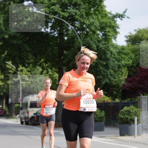 15.06.2025 - REWE Women's Run Jannik Wohlers http://msf.ph/oto/7955706 15.06.2025 08:51:17 Laufen 10530, 10328 meine-sportfotos.de