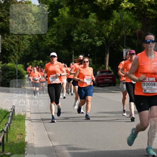 15.06.2025 - REWE Women's Run Dr. Thomas Lammeyer http://msf.ph/oto/7955715 15.06.2025 09:45:53 Laufen 10258, 10523, 10059 meine-sportfotos.de