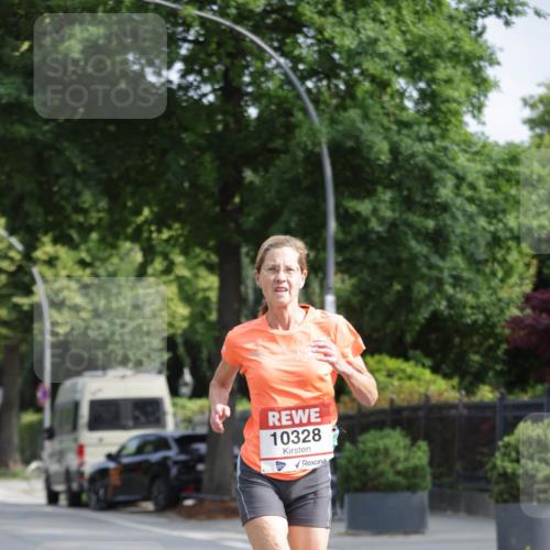 15.06.2025 - REWE Women's Run Jannik Wohlers http://msf.ph/oto/7955726 15.06.2025 08:51:18 Laufen 10328 meine-sportfotos.de