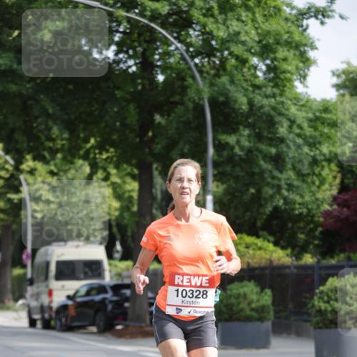 15.06.2025 - REWE Women's Run Jannik Wohlers http://msf.ph/oto/7955728 15.06.2025 08:51:18 Laufen 10328 meine-sportfotos.de