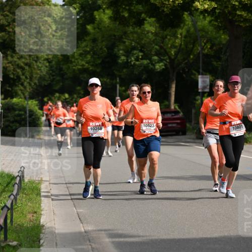 15.06.2025 - REWE Women's Run Dr. Thomas Lammeyer http://msf.ph/oto/7955729 15.06.2025 09:45:53 Laufen 10258, 10523, 10801 meine-sportfotos.de