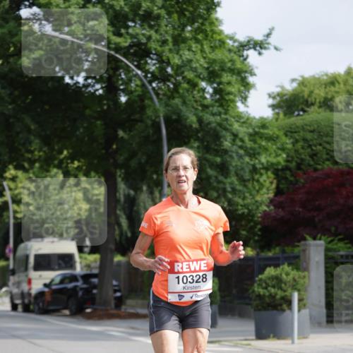 15.06.2025 - REWE Women's Run Jannik Wohlers http://msf.ph/oto/7955746 15.06.2025 08:51:18 Laufen 10328 meine-sportfotos.de