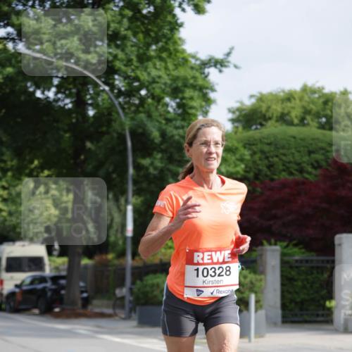 15.06.2025 - REWE Women's Run Jannik Wohlers http://msf.ph/oto/7955763 15.06.2025 08:51:19 Laufen 10328 meine-sportfotos.de