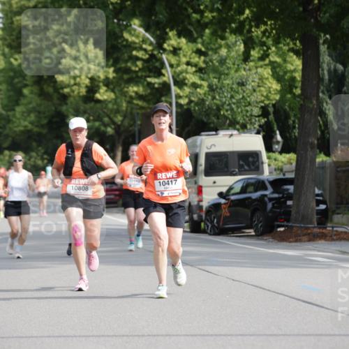 15.06.2025 - REWE Women's Run Jannik Wohlers http://msf.ph/oto/7955826 15.06.2025 08:51:24 Laufen 10443, 10808, 10417 meine-sportfotos.de