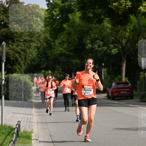 15.06.2025 - REWE Women's Run Dr. Thomas Lammeyer http://msf.ph/oto/7955842 15.06.2025 09:46:04 Laufen 10868 meine-sportfotos.de