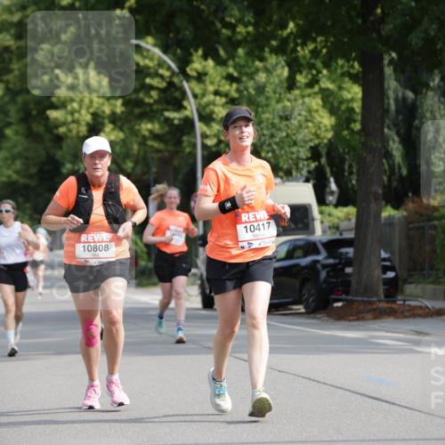15.06.2025 - REWE Women's Run Jannik Wohlers http://msf.ph/oto/7955877 15.06.2025 08:51:25 Laufen 14443, 10808, 10417 meine-sportfotos.de