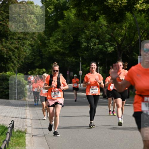 15.06.2025 - REWE Women's Run Dr. Thomas Lammeyer http://msf.ph/oto/7955903 15.06.2025 09:46:09 Laufen 10778, 10400 meine-sportfotos.de