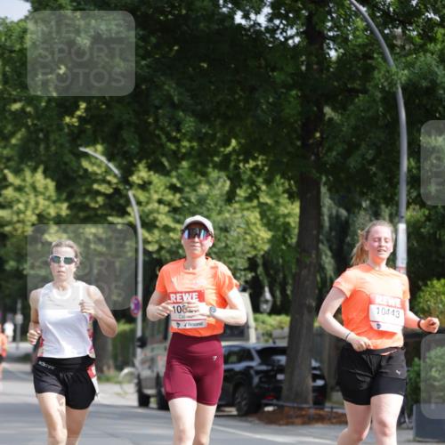 15.06.2025 - REWE Women's Run Jannik Wohlers http://msf.ph/oto/7955929 15.06.2025 08:51:29 Laufen 10443 meine-sportfotos.de