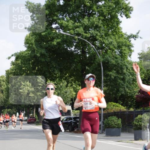 15.06.2025 - REWE Women's Run Jannik Wohlers http://msf.ph/oto/7955960 15.06.2025 08:51:30 Laufen 1062 meine-sportfotos.de