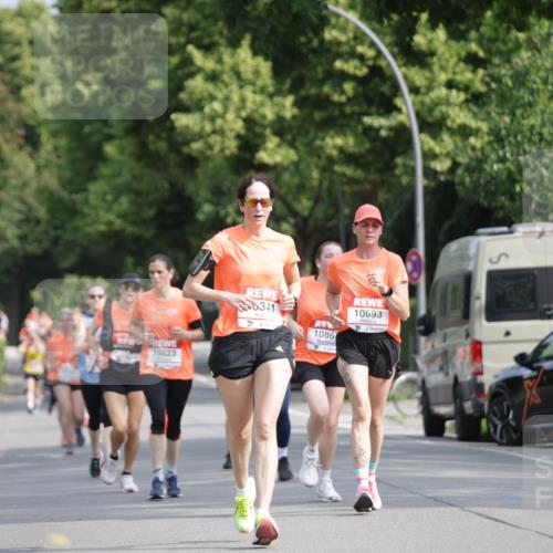 15.06.2025 - REWE Women's Run Jannik Wohlers http://msf.ph/oto/7956017 15.06.2025 08:51:39 Laufen 10123, 10823, 341, 10867, 10693 meine-sportfotos.de