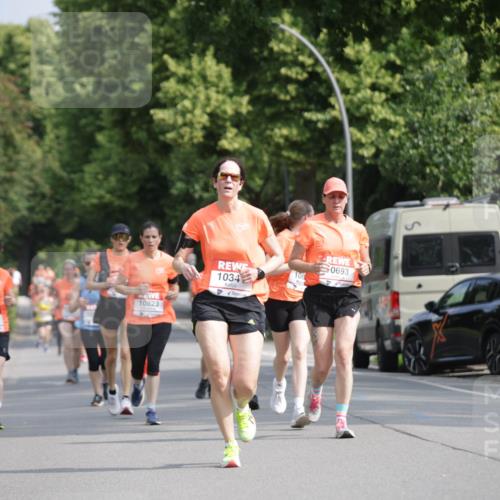 15.06.2025 - REWE Women's Run Jannik Wohlers http://msf.ph/oto/7956044 15.06.2025 08:51:40 Laufen 108, 1034, 10823, 10123, 0693 meine-sportfotos.de