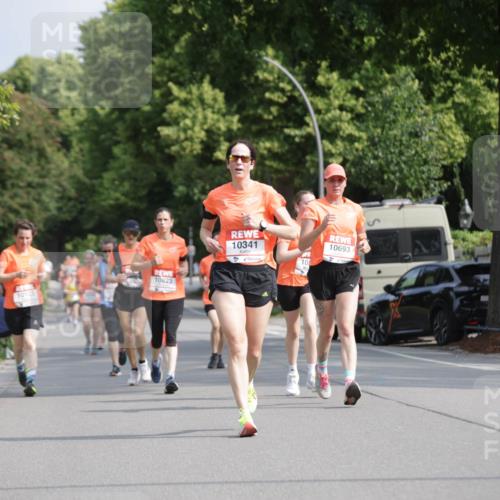 15.06.2025 - REWE Women's Run Jannik Wohlers http://msf.ph/oto/7956055 15.06.2025 08:51:41 Laufen 10823, 10123, 10341, 101, 10693 meine-sportfotos.de