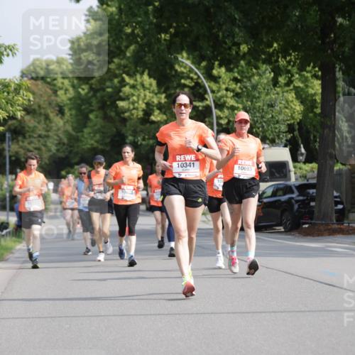 15.06.2025 - REWE Women's Run Jannik Wohlers http://msf.ph/oto/7956096 15.06.2025 08:51:41 Laufen 10623, 10341, 10693, 108 meine-sportfotos.de