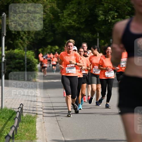 15.06.2025 - REWE Women's Run Dr. Thomas Lammeyer http://msf.ph/oto/7956102 15.06.2025 09:46:20 Laufen 10055, 10723, 10054, 1005 meine-sportfotos.de