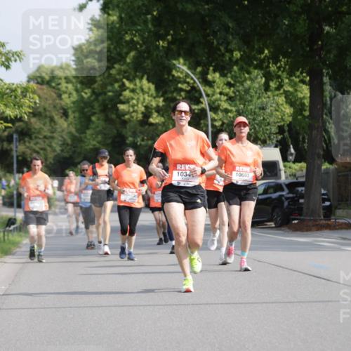 15.06.2025 - REWE Women's Run Jannik Wohlers http://msf.ph/oto/7956104 15.06.2025 08:51:41 Laufen 10823, 10123, 1034, 10693 meine-sportfotos.de