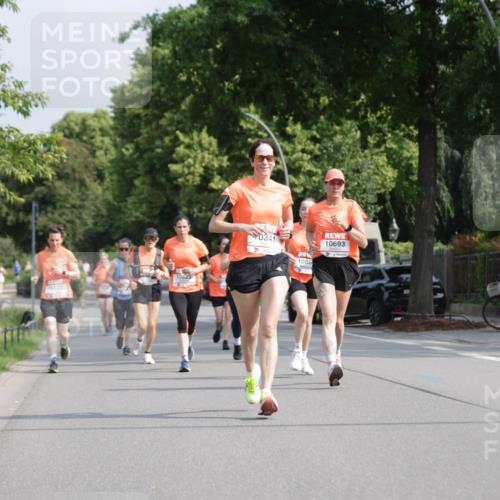 15.06.2025 - REWE Women's Run Jannik Wohlers http://msf.ph/oto/7956116 15.06.2025 08:51:42 Laufen 77, 1082, 10123, 0341, 10693, 1086 meine-sportfotos.de