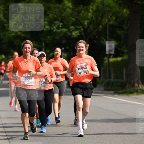 15.06.2025 - REWE Women's Run Dr. Thomas Lammeyer http://msf.ph/oto/7956136 15.06.2025 09:46:22 Laufen 10055, 1043, 10053 meine-sportfotos.de