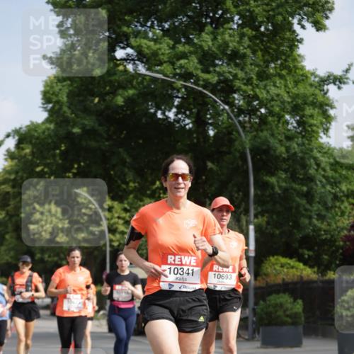 15.06.2025 - REWE Women's Run Jannik Wohlers http://msf.ph/oto/7956165 15.06.2025 08:51:43 Laufen 10341, 10693 meine-sportfotos.de