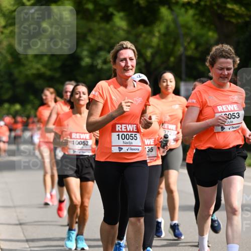 15.06.2025 - REWE Women's Run Dr. Thomas Lammeyer http://msf.ph/oto/7956176 15.06.2025 09:46:24 Laufen 10055, 10052, 35, 2723, 953 meine-sportfotos.de