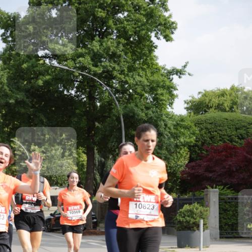 15.06.2025 - REWE Women's Run Jannik Wohlers http://msf.ph/oto/7956250 15.06.2025 08:51:46 Laufen 10569, 23, 10823 meine-sportfotos.de