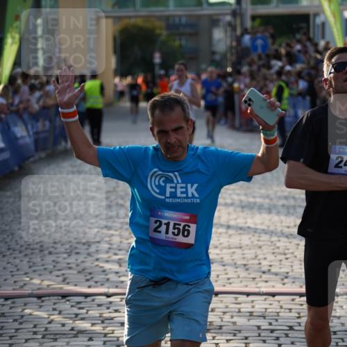 13.06.2025 - Holstenköstenlauf Felixshl http://msf.ph/oto/7956320 13.06.2025 19:47:05 Laufen 2156, 2468, 2881, 3225 meine-sportfotos.de