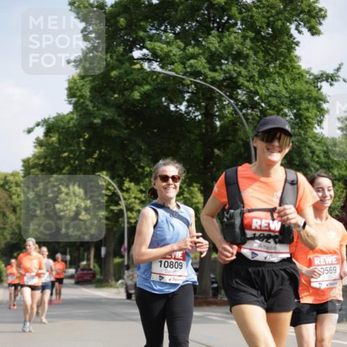 15.06.2025 - REWE Women's Run Jannik Wohlers http://msf.ph/oto/7956323 15.06.2025 08:51:48 Laufen 10809, 182, 9569 meine-sportfotos.de
