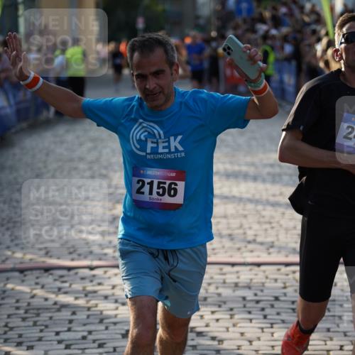 13.06.2025 - Holstenköstenlauf Felixshl http://msf.ph/oto/7956330 13.06.2025 19:47:05 Laufen 2156, 2468, 2881, 3225 meine-sportfotos.de