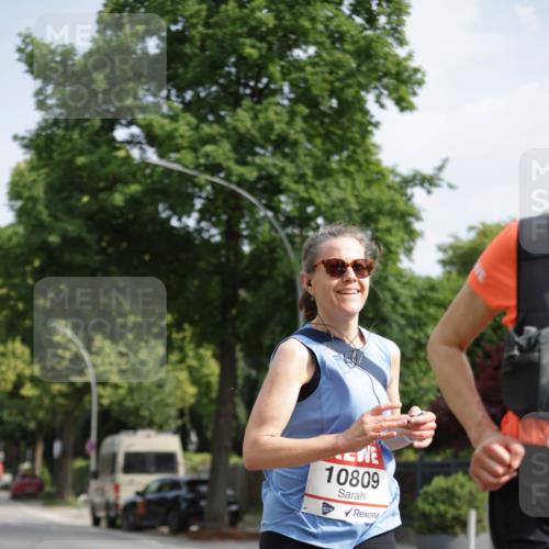15.06.2025 - REWE Women's Run Jannik Wohlers http://msf.ph/oto/7956369 15.06.2025 08:51:48 Laufen 10809 meine-sportfotos.de