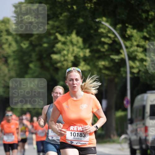 15.06.2025 - REWE Women's Run Jannik Wohlers http://msf.ph/oto/7956393 15.06.2025 08:51:50 Laufen 10183 meine-sportfotos.de