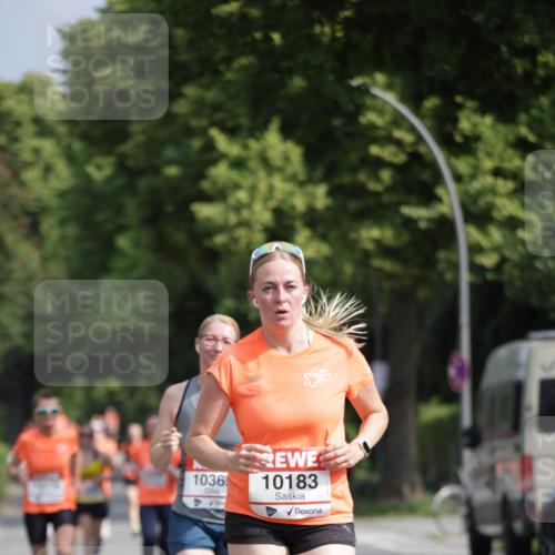 15.06.2025 - REWE Women's Run Jannik Wohlers http://msf.ph/oto/7956396 15.06.2025 08:51:50 Laufen 1036, 10183 meine-sportfotos.de