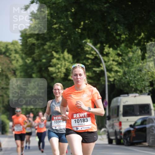15.06.2025 - REWE Women's Run Jannik Wohlers http://msf.ph/oto/7956424 15.06.2025 08:51:51 Laufen 10365, 10183 meine-sportfotos.de