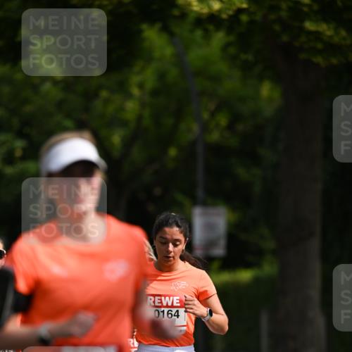15.06.2025 - REWE Women's Run Dr. Thomas Lammeyer http://msf.ph/oto/7956459 15.06.2025 09:46:41 Laufen 45, 10301, 0164 meine-sportfotos.de