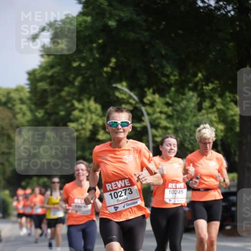 15.06.2025 - REWE Women's Run Jannik Wohlers http://msf.ph/oto/7956529 15.06.2025 08:51:56 Laufen 100, 10273, 10245 meine-sportfotos.de