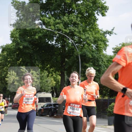 15.06.2025 - REWE Women's Run Jannik Wohlers http://msf.ph/oto/7956555 15.06.2025 08:51:58 Laufen 10246, 10245 meine-sportfotos.de