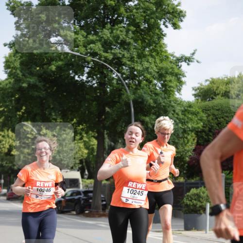 15.06.2025 - REWE Women's Run Jannik Wohlers http://msf.ph/oto/7956559 15.06.2025 08:51:58 Laufen 10246, 10245 meine-sportfotos.de
