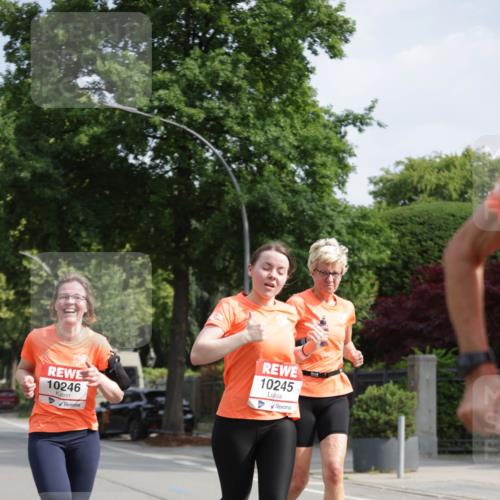 15.06.2025 - REWE Women's Run Jannik Wohlers http://msf.ph/oto/7956563 15.06.2025 08:51:58 Laufen 10246, 10245 meine-sportfotos.de