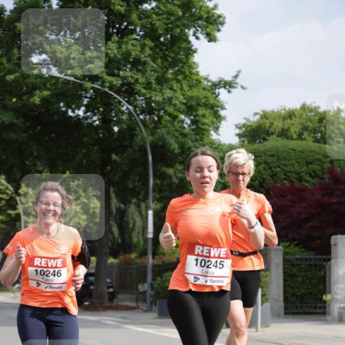 15.06.2025 - REWE Women's Run Jannik Wohlers http://msf.ph/oto/7956573 15.06.2025 08:51:58 Laufen 10246, 10245 meine-sportfotos.de