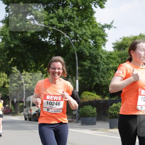 15.06.2025 - REWE Women's Run Jannik Wohlers http://msf.ph/oto/7956580 15.06.2025 08:51:59 Laufen 10246, 10 meine-sportfotos.de