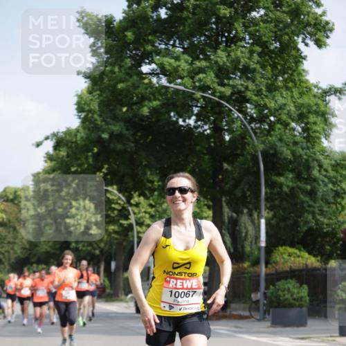 15.06.2025 - REWE Women's Run Jannik Wohlers http://msf.ph/oto/7956632 15.06.2025 08:52:02 Laufen 10067 meine-sportfotos.de