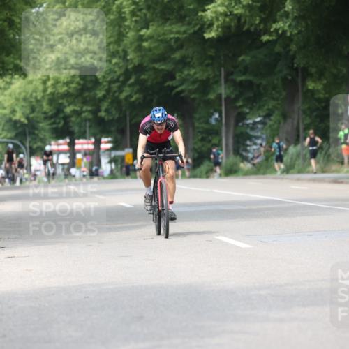 15.06.2025 - 7 Türme Triathlon Yannick Fuchs http://msf.ph/oto/7956634 15.06.2025 13:40:40 Radfahren 526, 928 meine-sportfotos.de