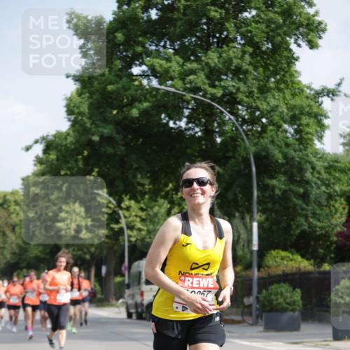 15.06.2025 - REWE Women's Run Jannik Wohlers http://msf.ph/oto/7956638 15.06.2025 08:52:02 Laufen 2900 meine-sportfotos.de