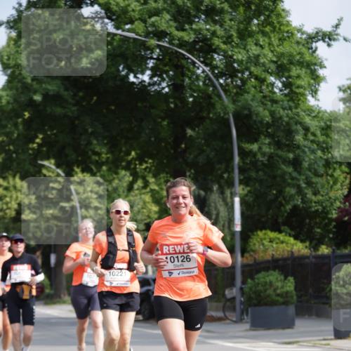 15.06.2025 - REWE Women's Run Jannik Wohlers http://msf.ph/oto/7956765 15.06.2025 08:52:08 Laufen 10221, 1073, 0126 meine-sportfotos.de